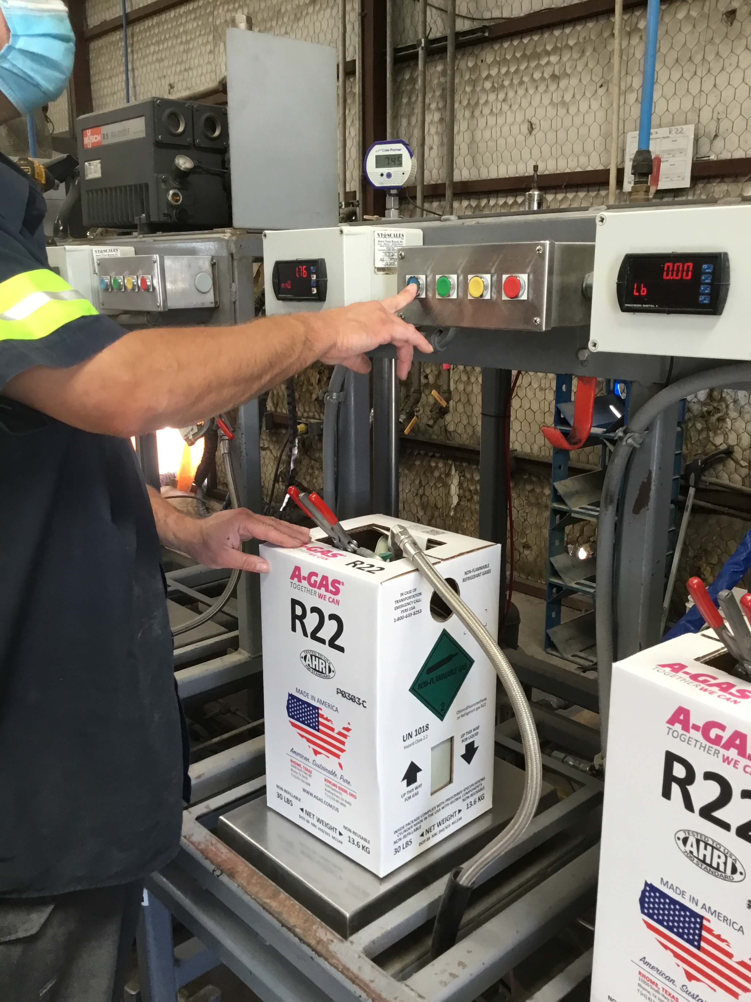 R22