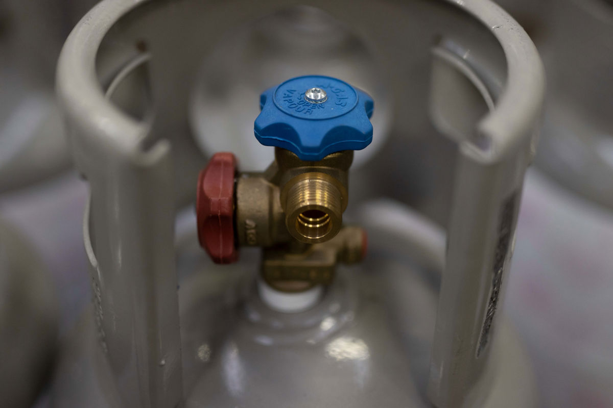 Cylinder Close Up (10)
